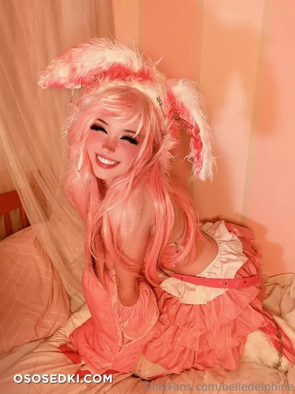 Belle Delphine Pink Hair Delphine - 35