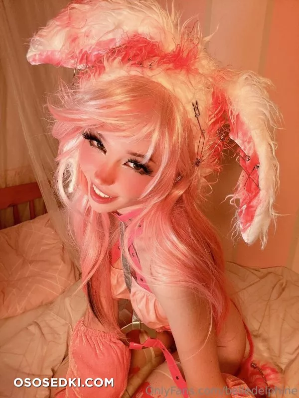 Belle Delphine Pink Hair Delphine - 36