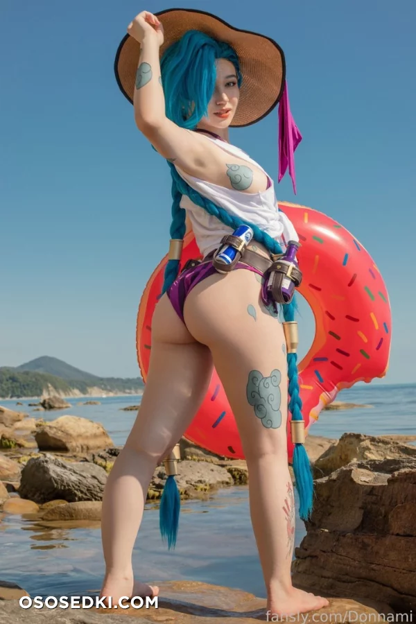DonnaMi - Jinx [Beach] (League of Legends) - 1