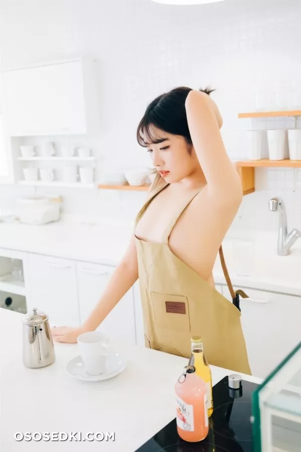 [Loozy] Sonson (손손) - Nude Apron - 45