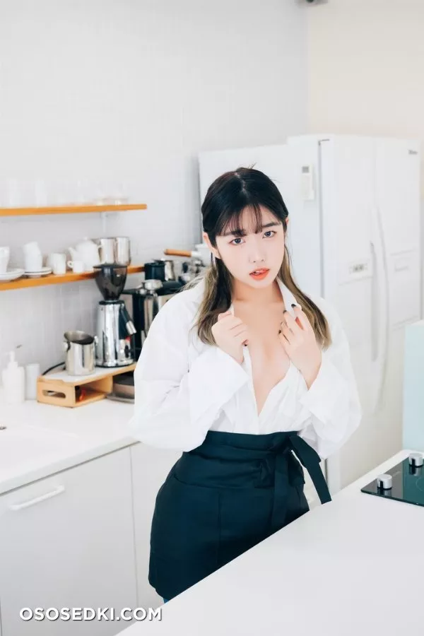 [Loozy] Sonson (손손) - Nude Apron - 46
