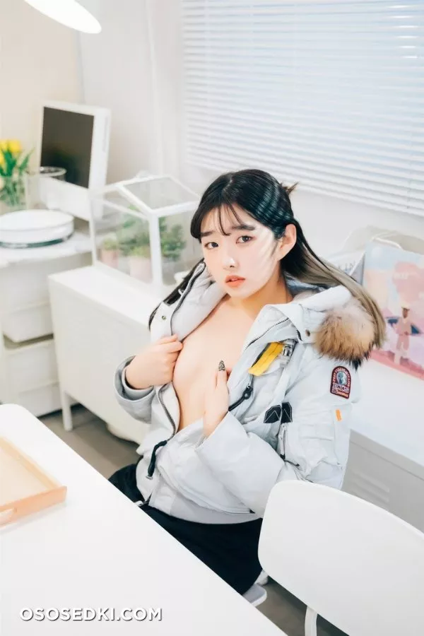 [Loozy] Sonson (손손) - Nude Apron - 86
