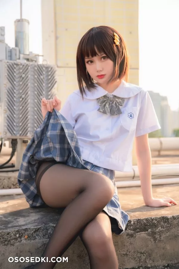 您的蛋蛋 NO.004 - 天台JK[41P／185MB] - 8