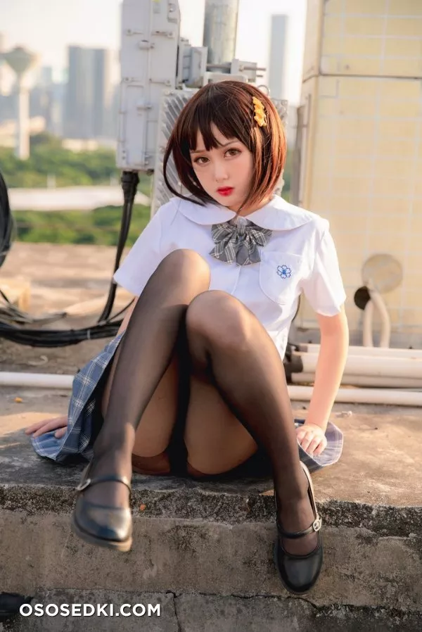 您的蛋蛋 NO.004 - 天台JK[41P／185MB] - 12