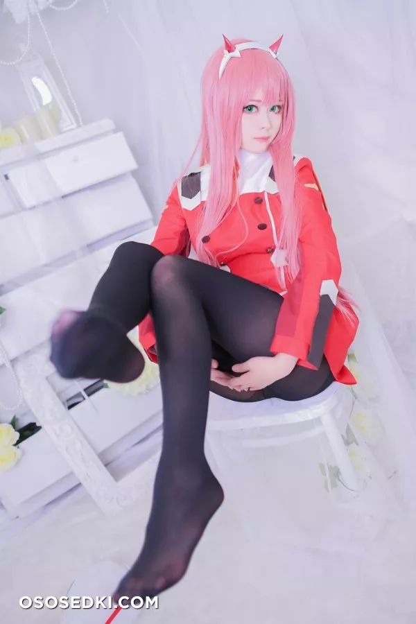 Arty - Zero Two - 8