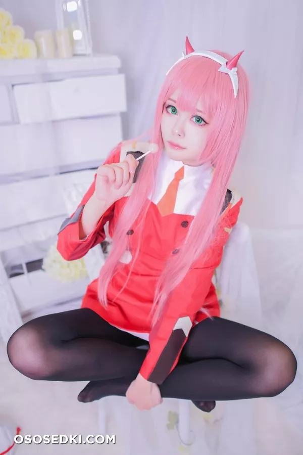 Arty - Zero Two - 10