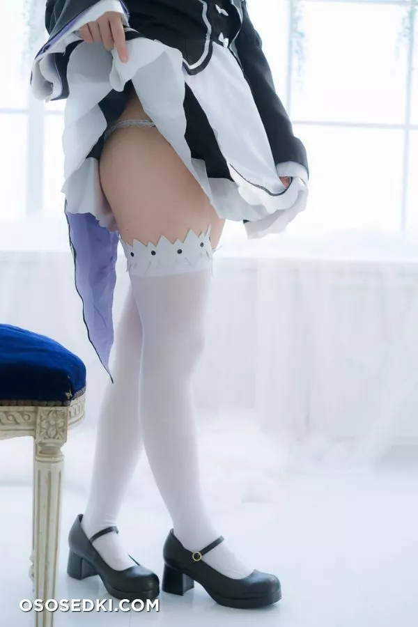 Akagi Sou (Akagi Kuro) - Tatakau Maid no Kyuujitsu (Re Zero kara - 22