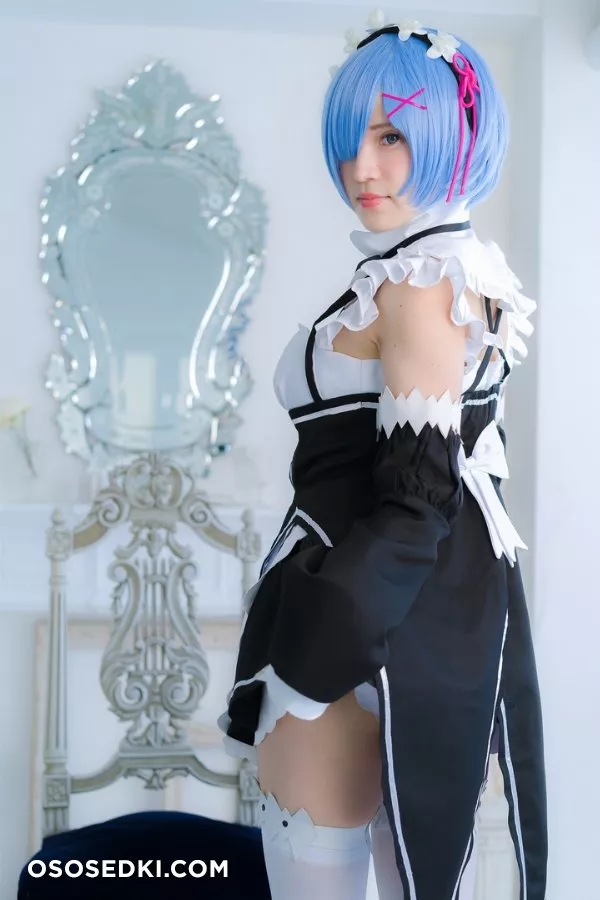 Akagi Sou (Akagi Kuro) - Tatakau Maid no Kyuujitsu (Re Zero kara - 25