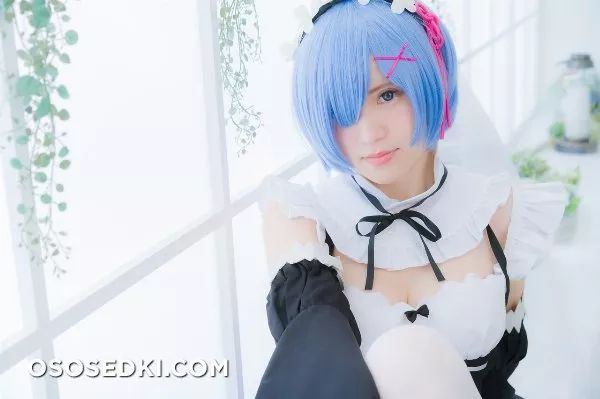 Akagi Sou (Akagi Kuro) - Tatakau Maid no Kyuujitsu (Re Zero kara - 42