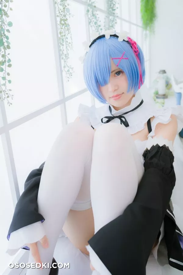 Akagi Sou (Akagi Kuro) - Tatakau Maid no Kyuujitsu (Re Zero kara - 43