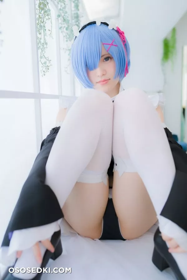 Akagi Sou (Akagi Kuro) - Tatakau Maid no Kyuujitsu (Re Zero kara - 45