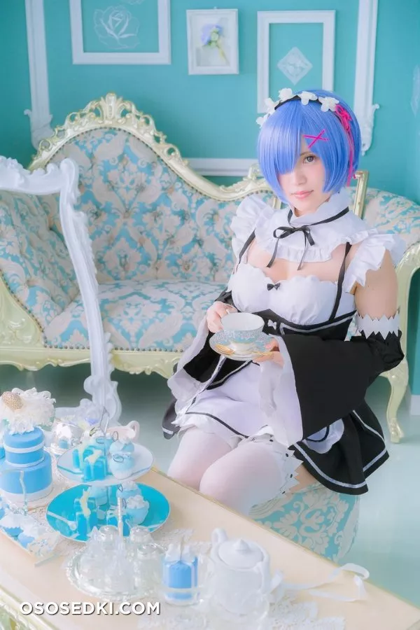Akagi Sou (Akagi Kuro) - Tatakau Maid no Kyuujitsu (Re Zero kara - 70