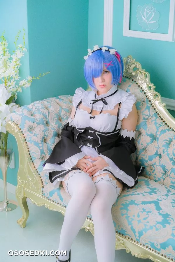Akagi Sou (Akagi Kuro) - Tatakau Maid no Kyuujitsu (Re Zero kara - 80