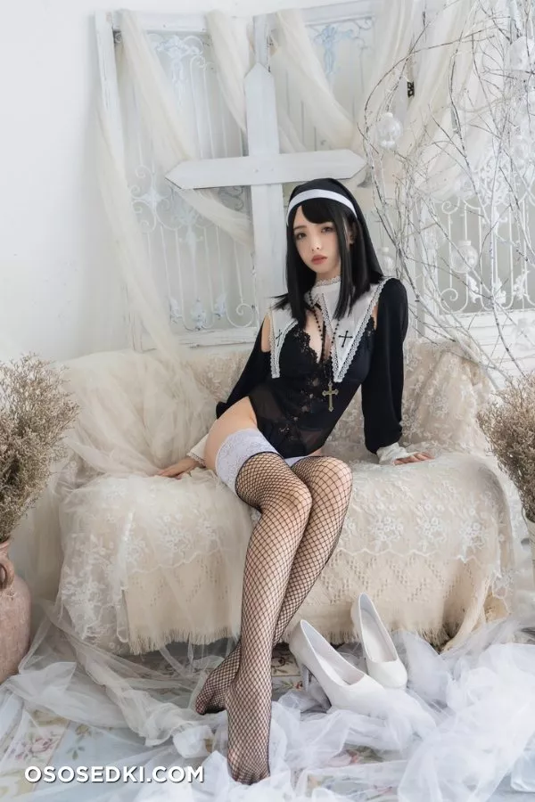 雯妹不讲道理 No.022 危险祈祷 修女 - 23