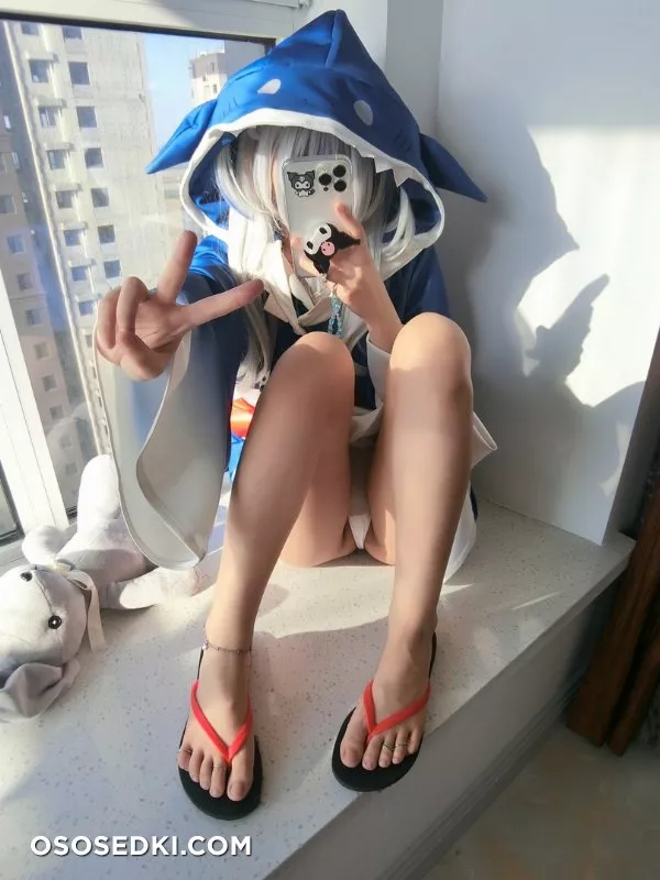 YaoYaoQwQ - Gawr Gura - 8