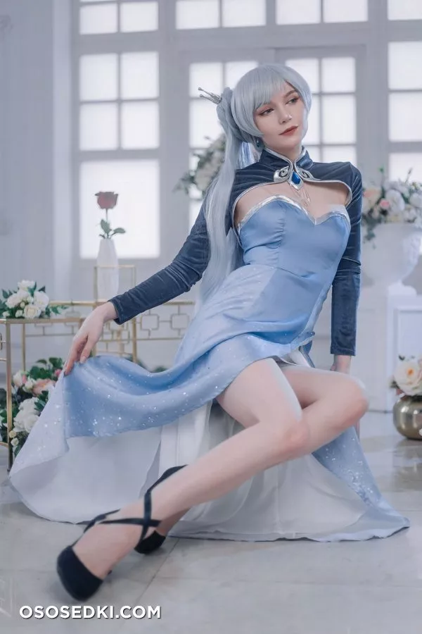 Michi Kyunn - Weiss Schnee (23 December 2021) - 16