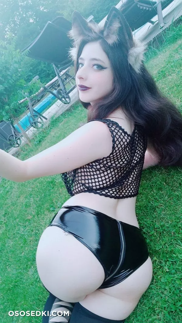 Mikomi Hokina - Wolf Pasties - 148