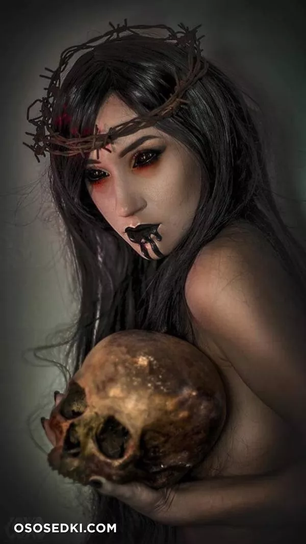 Beautiful Women from the Dark Side - 21