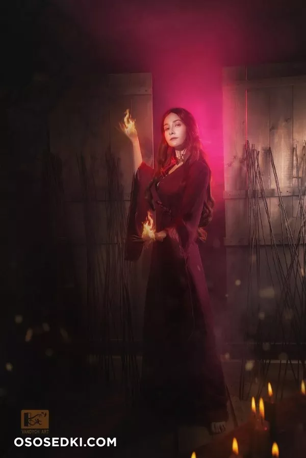 RedWitch - 8