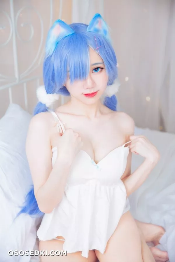 SallyDorasnow - 25