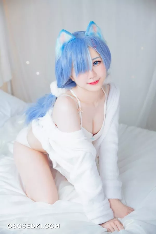 SallyDorasnow - 30