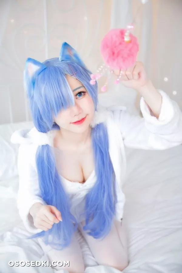 SallyDorasnow - 35