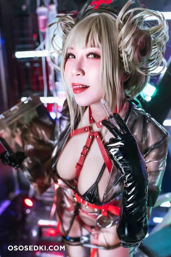 AKi - 27