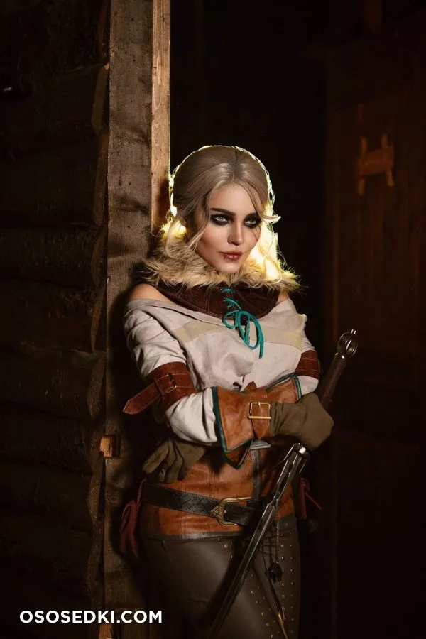 Kalinka Fox - Ciri - 19