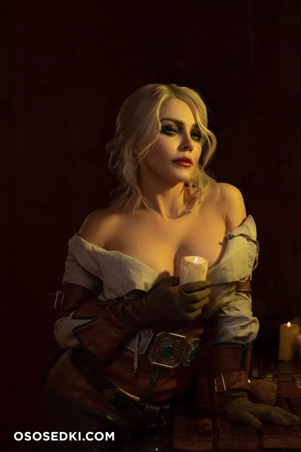 Kalinka Fox - Ciri - 23