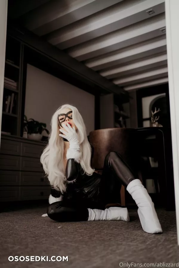AmandaWelp - Black Cat - 3