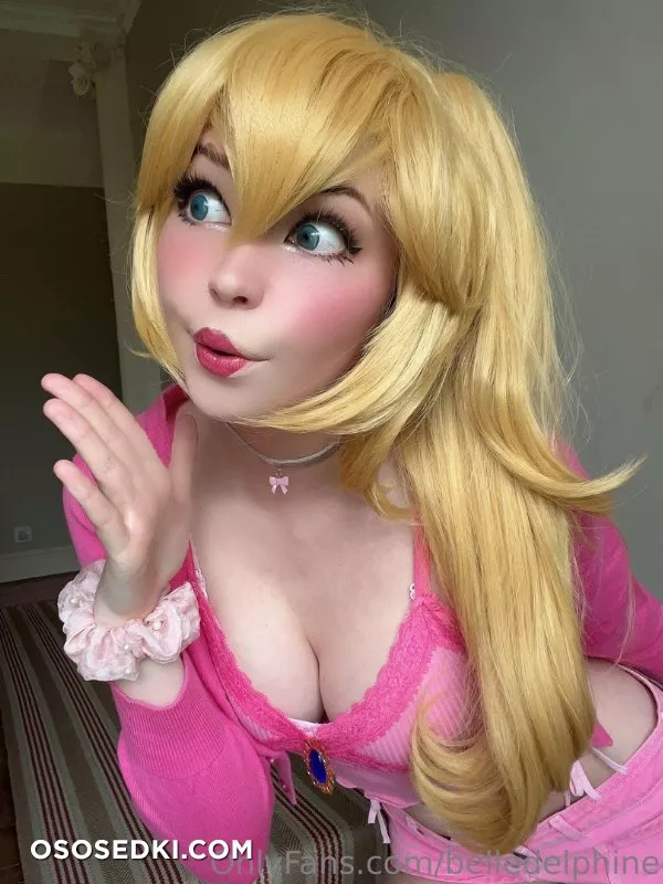 Belle Delphine Goldilocks - 4