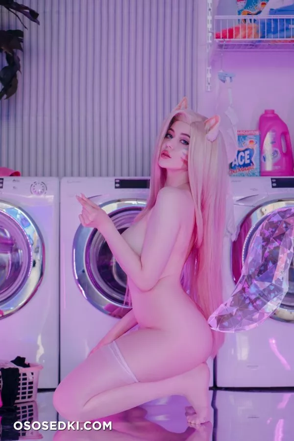 Alina Becker - 24