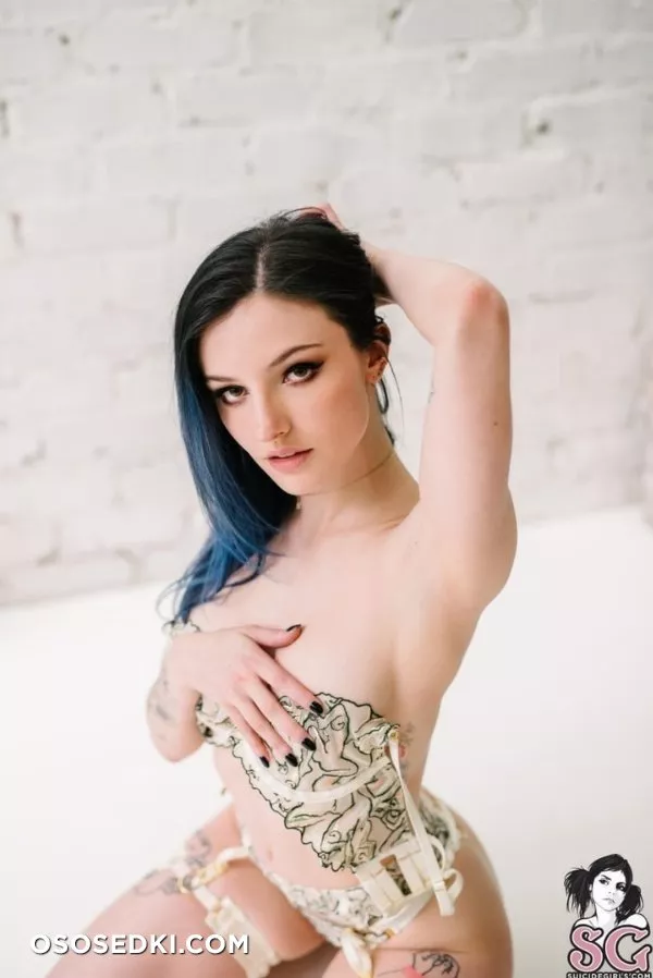 Dainty - Electric Desire - 20