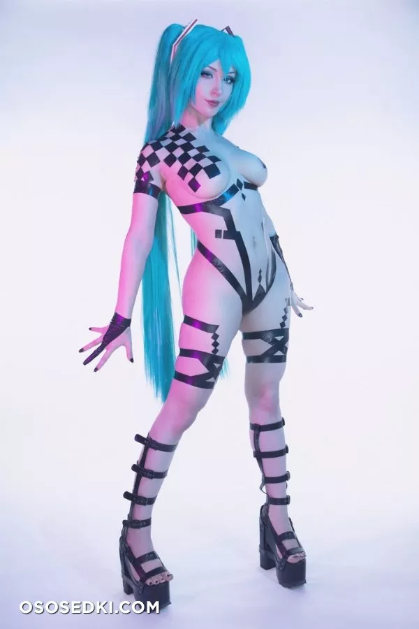 Shiro Kitsune - Hatsune Miku - 1