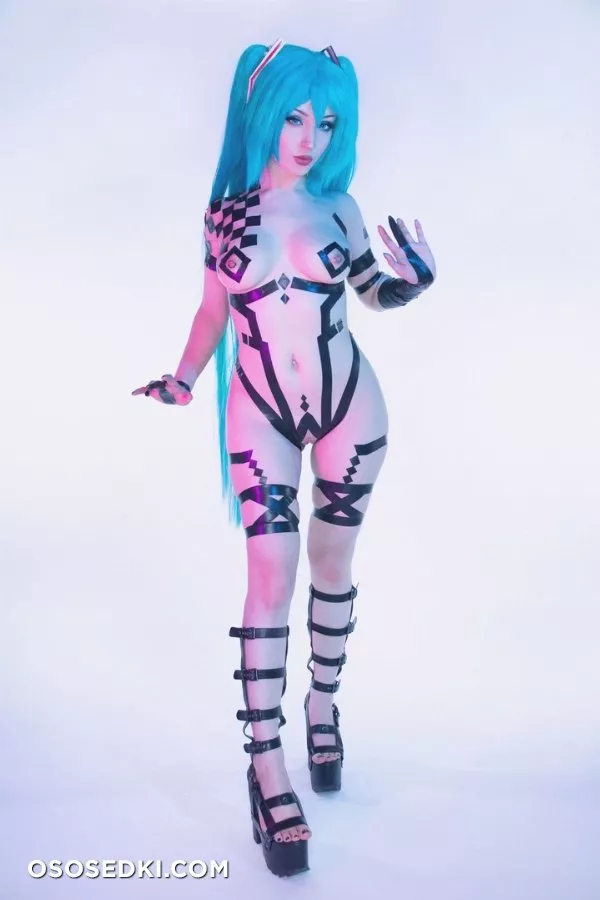 Shiro Kitsune - Hatsune Miku - 36