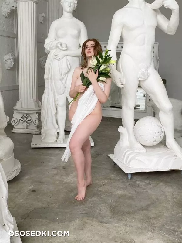 Alina Becker - White - 2