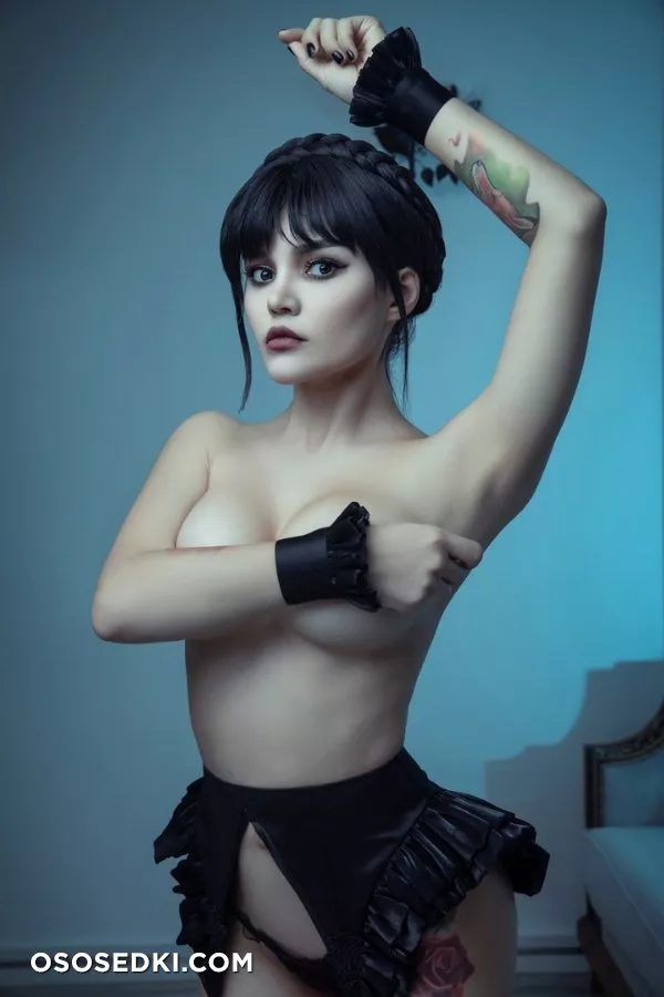 Kalinka Fox - Wednesday - 25