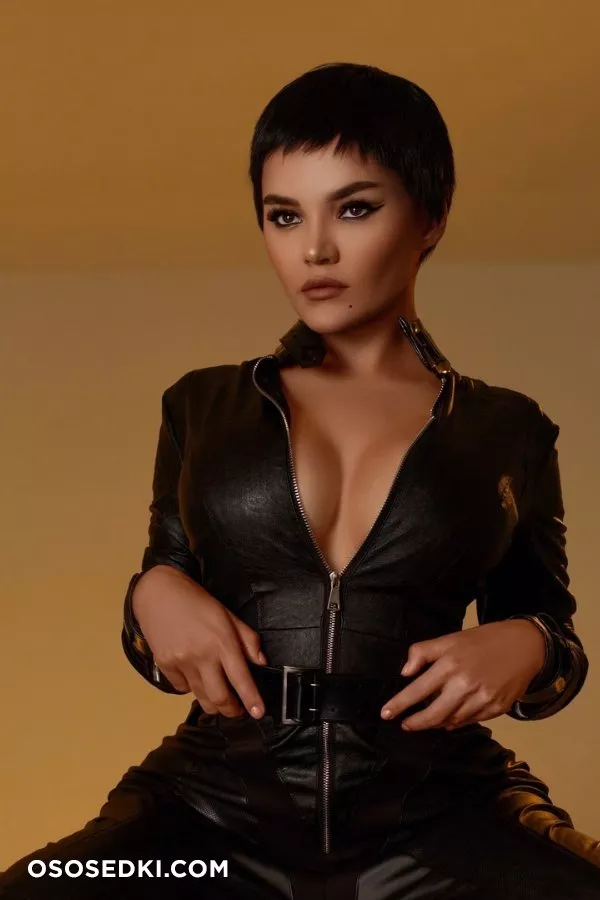 Kalinka Fox - Catwoman - 3