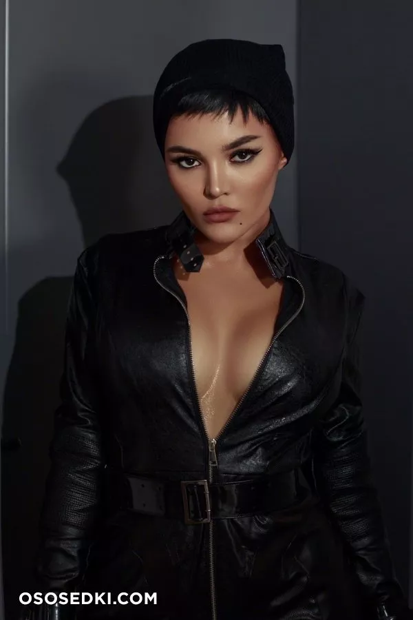 Kalinka Fox - Catwoman - 9
