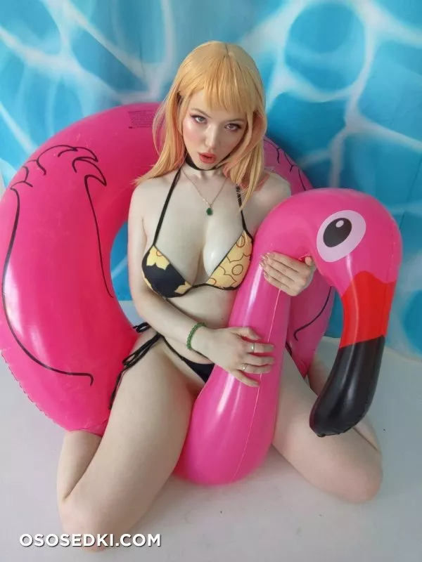 Lada Lyumos - Marin Kitagawa - 16