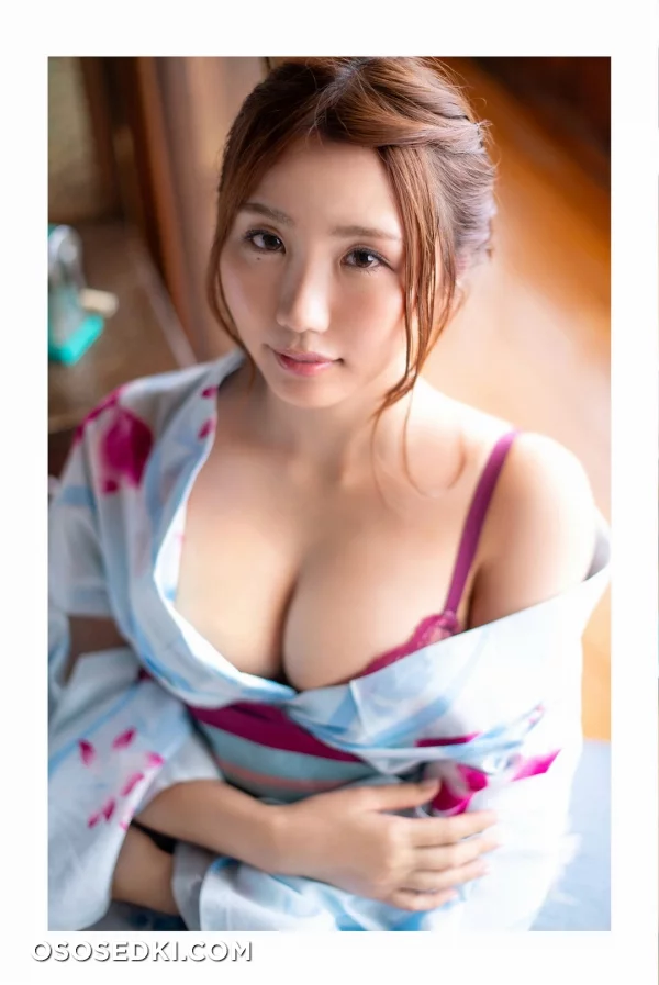 Airi Hazuki - 50