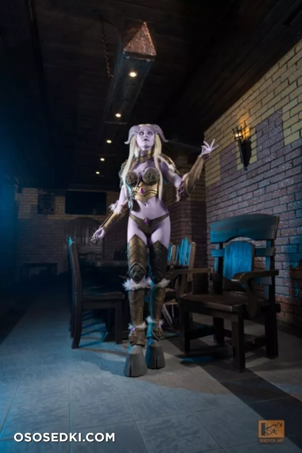 Draenei from WOW (ORIGINAL ART) - 4
