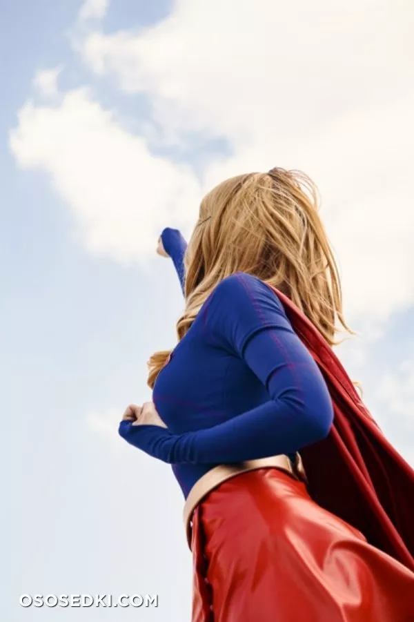 Supergirl from DCCOMICS - 5