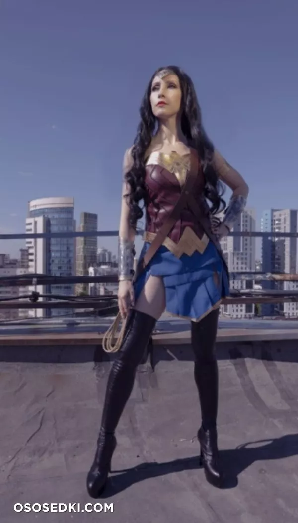 Wonder Woman - 2