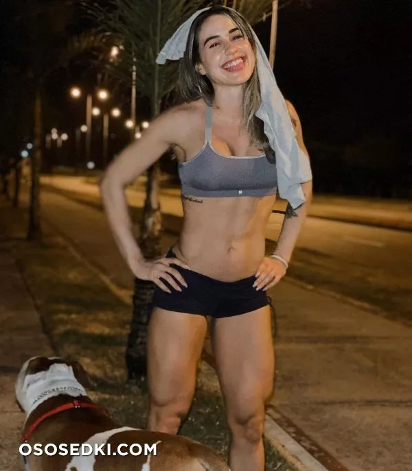 Amanda Manoela Alves - 42