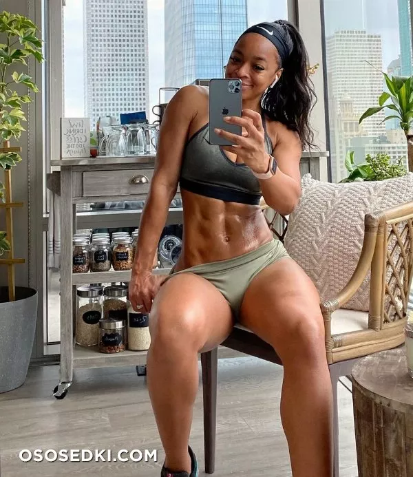Jenna de Leon - 55