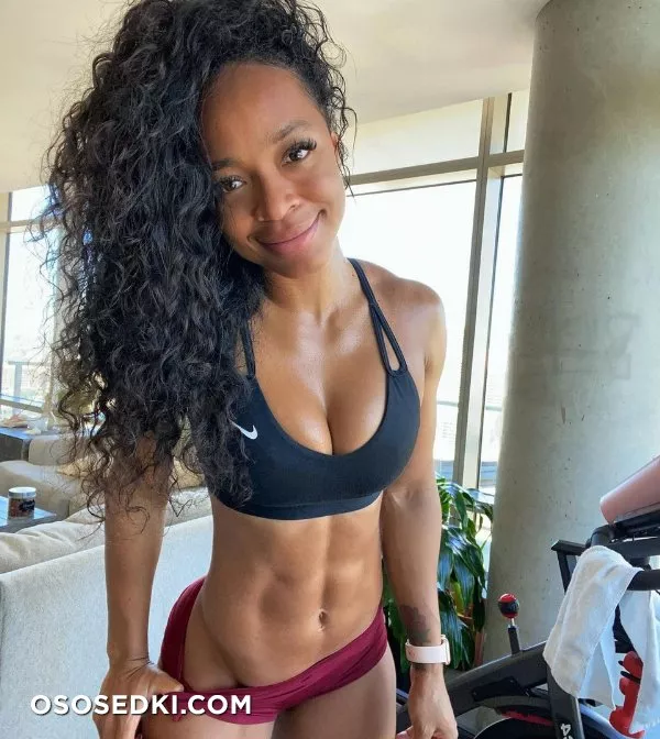 Jenna de Leon - 57