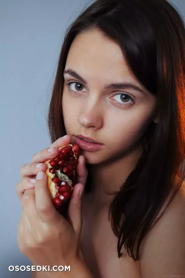 Lilit A (Ariel) - Granat  (Украина) - 25