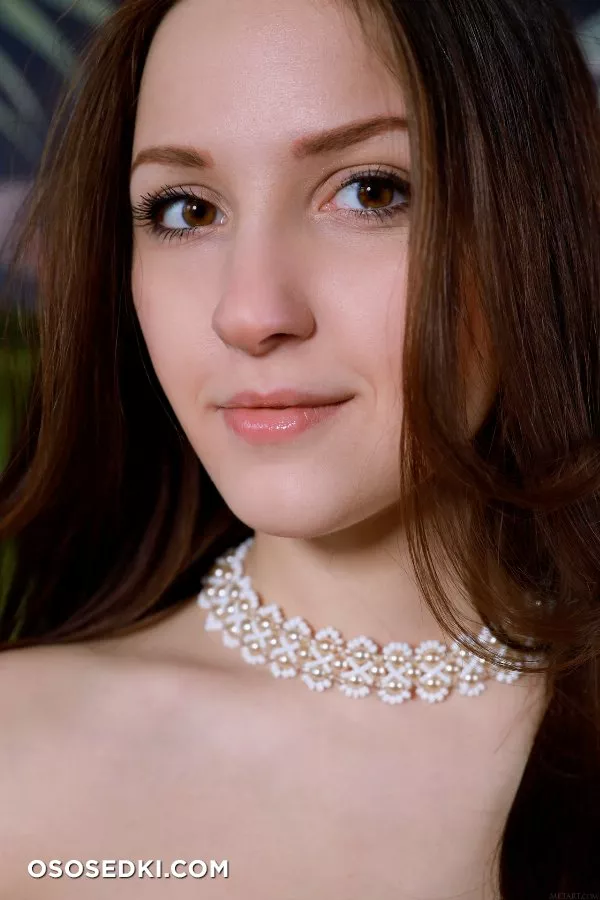 Nicki Adani - 25