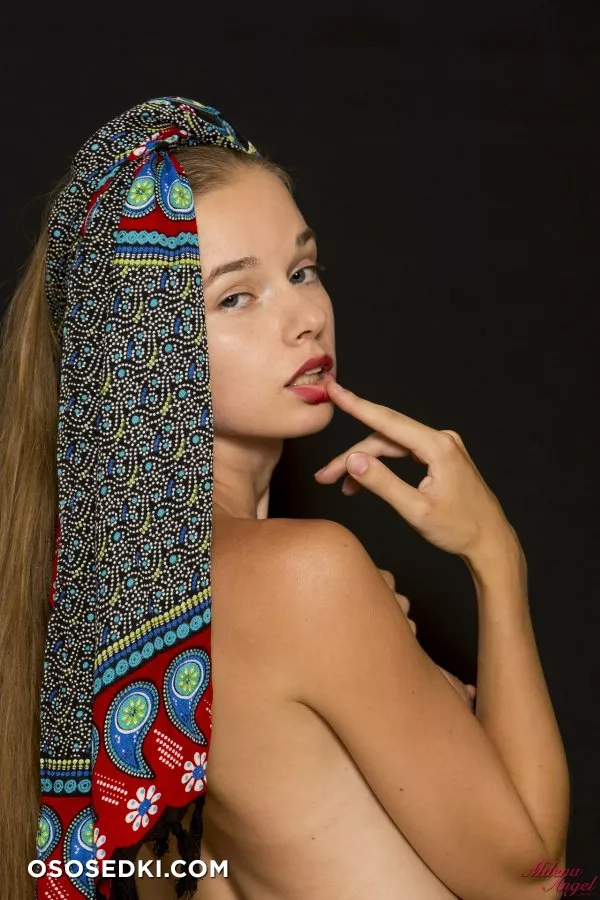 Milena A - Рeacock - 42